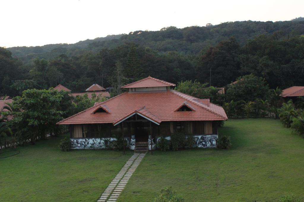 Shangri La Jungle Village Molem Exterior foto